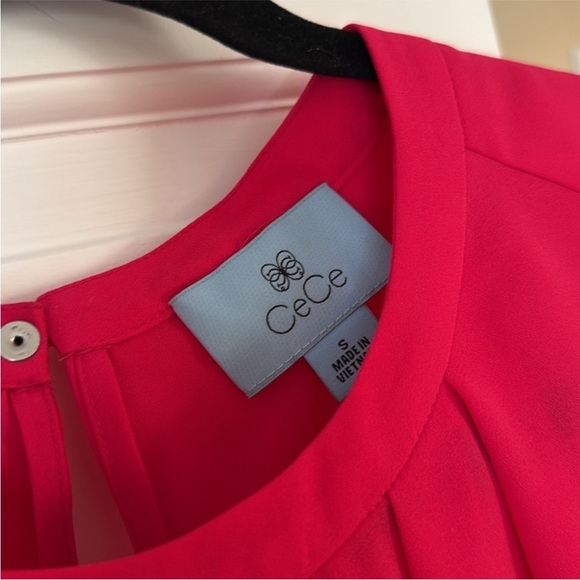 ✨ CeCe by Cynthia Steffe Pink Sleeveless Blouse – Keyhole Back – Sz Small ✨ - Picture 3 of 3